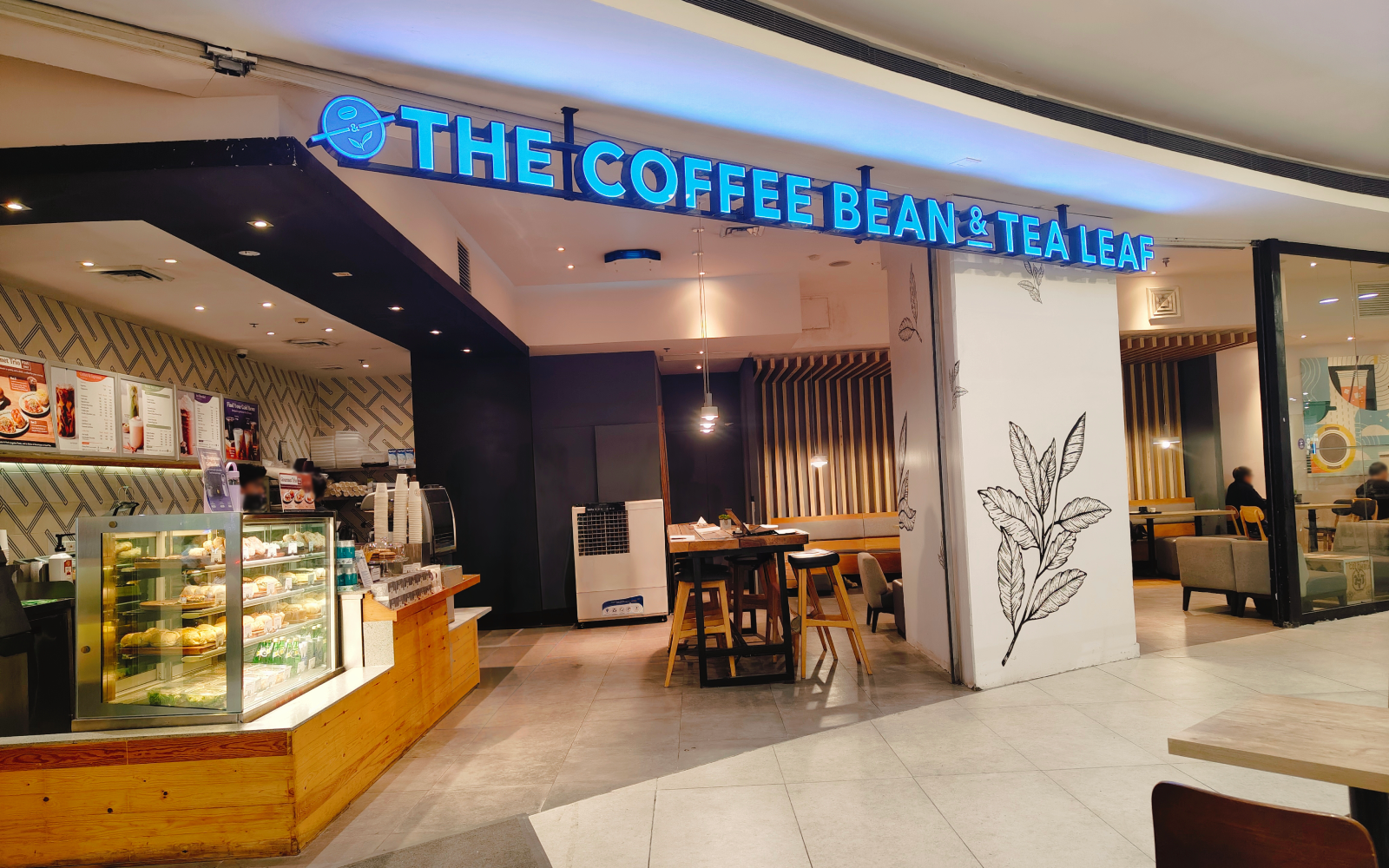 THE COFFEE BEAN & TEA LEAF - TriNoma - Main - Level 4